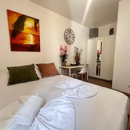 Chavalliaud 12 Cocon En Rdc Proche Centre-ville *