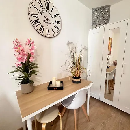 Apartment Chavalliaud 12 Cocon En Rdc Proche Centre-ville *