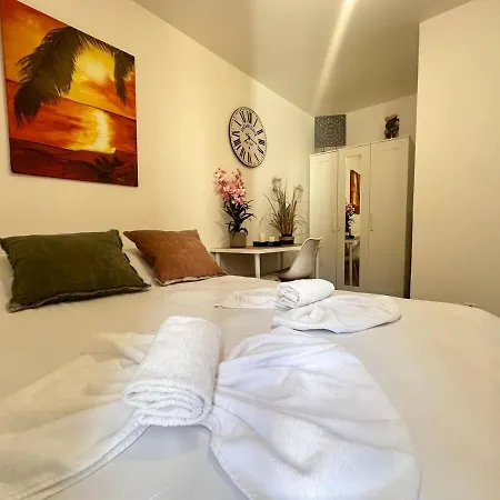 Apartment Chavalliaud 12 Cocon En Rdc Proche Centre-ville Reims